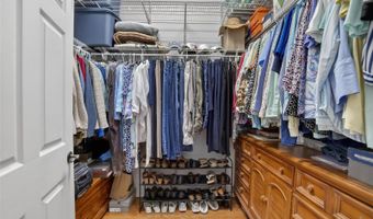 806 EAGLE Ln, Apollo Beach, FL 33572