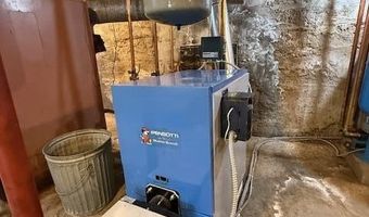 10 Palm St, Baileyville, ME 04694