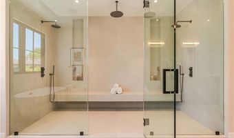 16711 Moorpark St, Encino, CA 91436