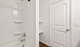 1936 Auburn Hills Dr, Benton, AR 72015