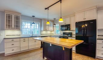 63 Ridge Rd, Bartlett, NH 03845