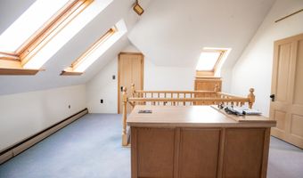 293 State St, Bangor, ME 04401