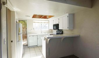 9034 Kenwood Dr 10, Spring Valley, CA 91977