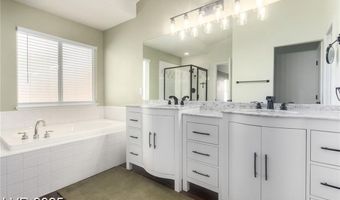 10058 Saint Augustine St, Las Vegas, NV 89183
