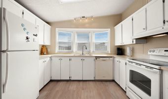 1105 TEQUESTA Dr, Barefoot Bay, FL 32976