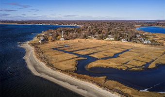 377 Rumstick Rd, Barrington, RI 02806