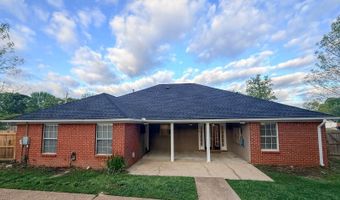120 Oak Grove Dr, Brandon, MS 39047