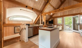 11 Grason Ln, Bar Harbor, ME 04609