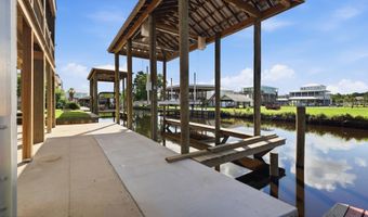 4062 Devon St, Bay St. Louis, MS 39520