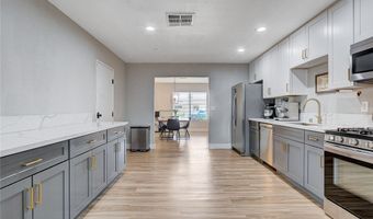 242 Fullerton Ave, Henderson, NV 89015