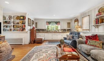 1670-1694 Church St, Appomattox, VA 24522