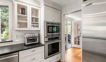 127 Liberty Hill Rd, Bedford, NH 03110
