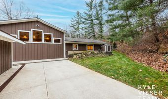 589 Grand River Dr NE, Ada, MI 49301
