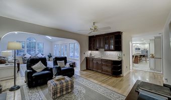 1 CRAIG Rd, Annandale, NJ 08801