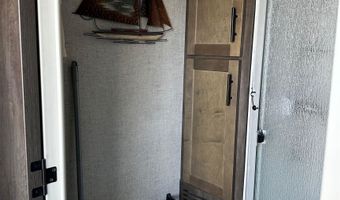 78 Way Lane Ext, Bridport, VT 05734