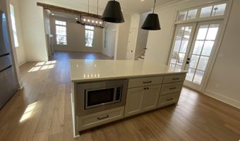 2110 Belfleur St, Baton Rouge, LA 70808