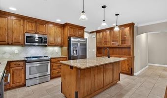 6422 Foxtail Park Dr, Bartlesville, OK 74006
