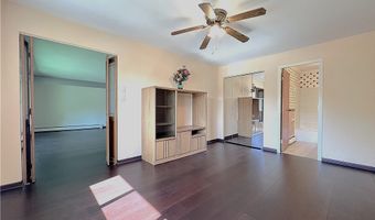 31 Park Lane Ct, Amherst, NY 14221