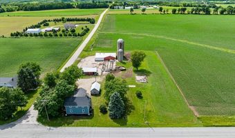 5306 Hillcrest Dr, Allenton, WI 53002