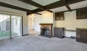 294 Little Robin Rd, Amherst, NY 14228