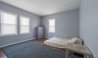 35 S Windsor Ave, Atlantic City, NJ 08401