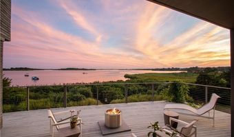 150 Southern Way, Charlestown, RI 02813