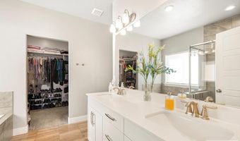 408 N Curlew Dr, Ammon, ID 83401