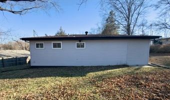 2061 Ridgeway Dr, Arnold, MO 63010