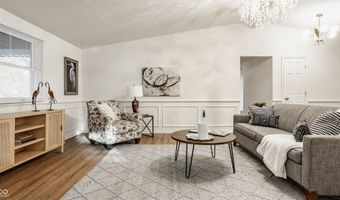 8740 Royal Meadow Dr, Indianapolis, IN 46217