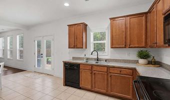 17 Redwood Dr, Adairsville, GA 30103