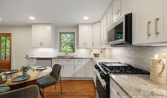 107 Beverly Rd, Asheville, NC 28805