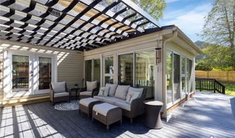 13065 Riverside Ct, Ashland, VA 23005