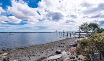 10 Coulter St, Jamestown, RI 02835
