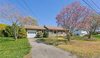 145 Glenwood Dr, North Kingstown, RI 02852