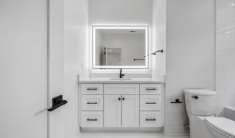 2777 Donna Dr, Columbus, OH 43220