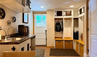 315 Fingal Dr, Alexandria, MN 56308