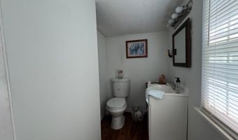 912 Oakville Rd, Appomattox, VA 24522
