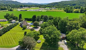 613 Robbinsville Rd, Andrews, NC 28901
