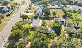 343 W Wheeler Ave, Aransas Pass, TX 78336