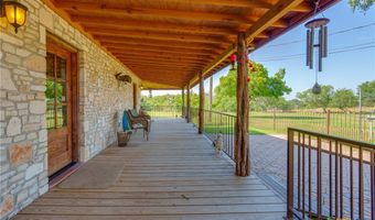 10745 Rosemar Ln, Adkins, TX 78101