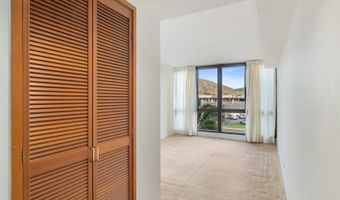 5070 Likini St 307, Honolulu, HI 96818