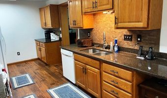16 HIGHLAND Dr, Albion, PA 16401