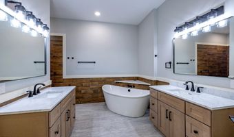 1036 Cummings St 1, Abingdon, VA 24211