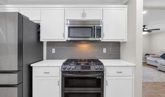 130 Childmark Dr, Albertville, AL 35950