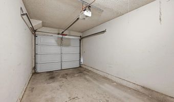 2504 Wanek Rd D, Escondido, CA 92027
