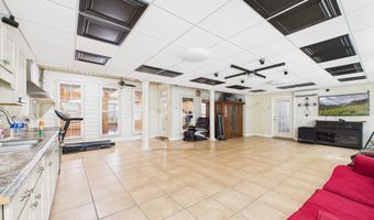 512 E Villien Ave, Abbeville, LA 70510