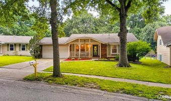 1115 Shadowoak Dr, Ballwin, MO 63021