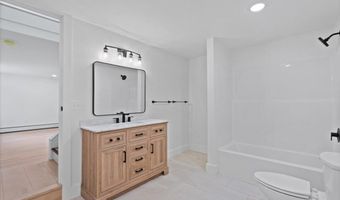 41 Champ Ln, Bolton, VT 05676