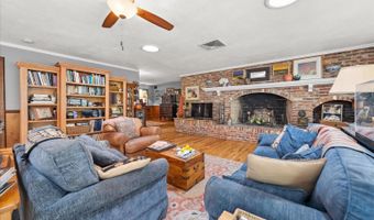295 FRANCES Cir, Altamonte Springs, FL 32701