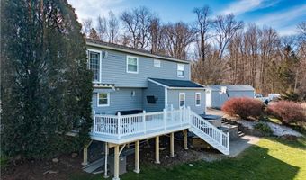 73 Mountain View Dr, Pawling, NY 12531